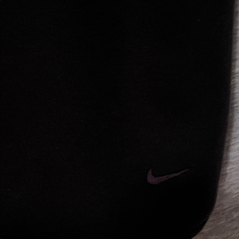 Nike Men’s Two-Tone Black and Gray Zip Up Hoodie - Picture 11 of 11
